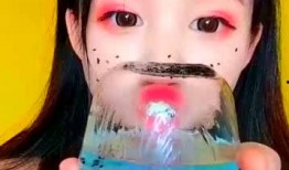 爆料雨衣妹妹视频,视频引发热议！